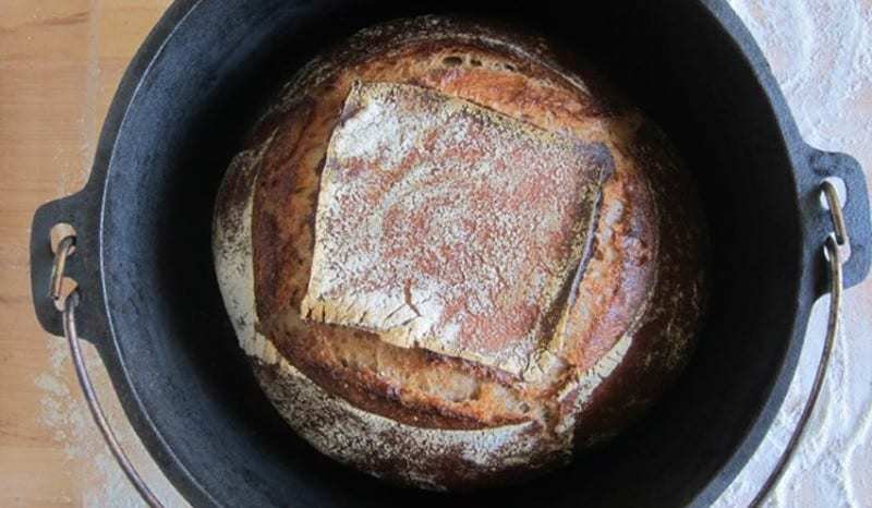Pane senza impasto nel Forno Olandese