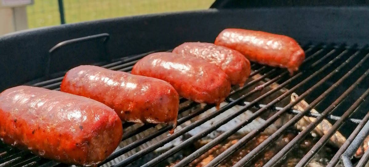 Salsicce affumicate al barbecue: le Hot Links Texane