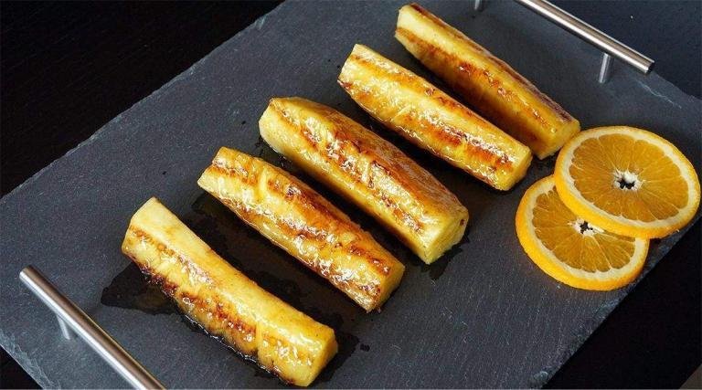 ananas alla griglia con glassa all'arancia
