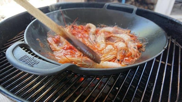 riso venere con gamberoni al barbecue