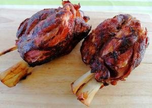 stinco di maiale al barbecue