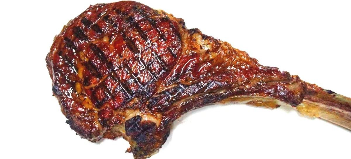 Tomahawk: la bistecca alla griglia con l’effetto WOW!