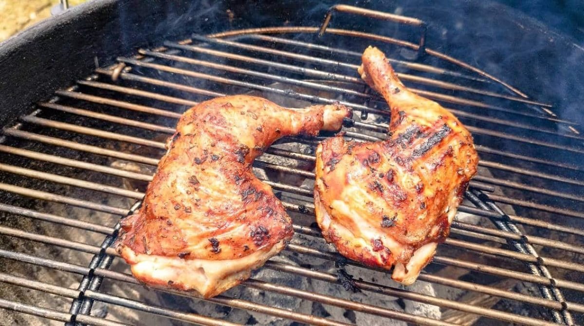 Cosce di pollo alla griglia: croccanti, succose, saporite