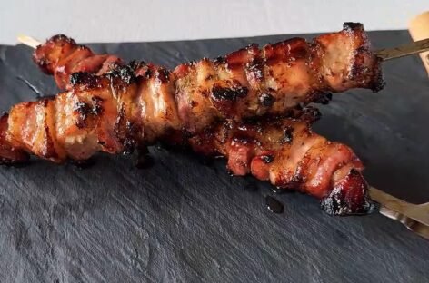 Spiedini di Pancia di Maiale alla Greca | Souvlaki di Pancia al BBQ