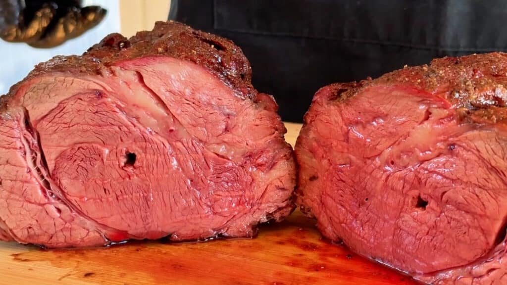 sezione che mostra la cottura rosata dell'arrosto di reale