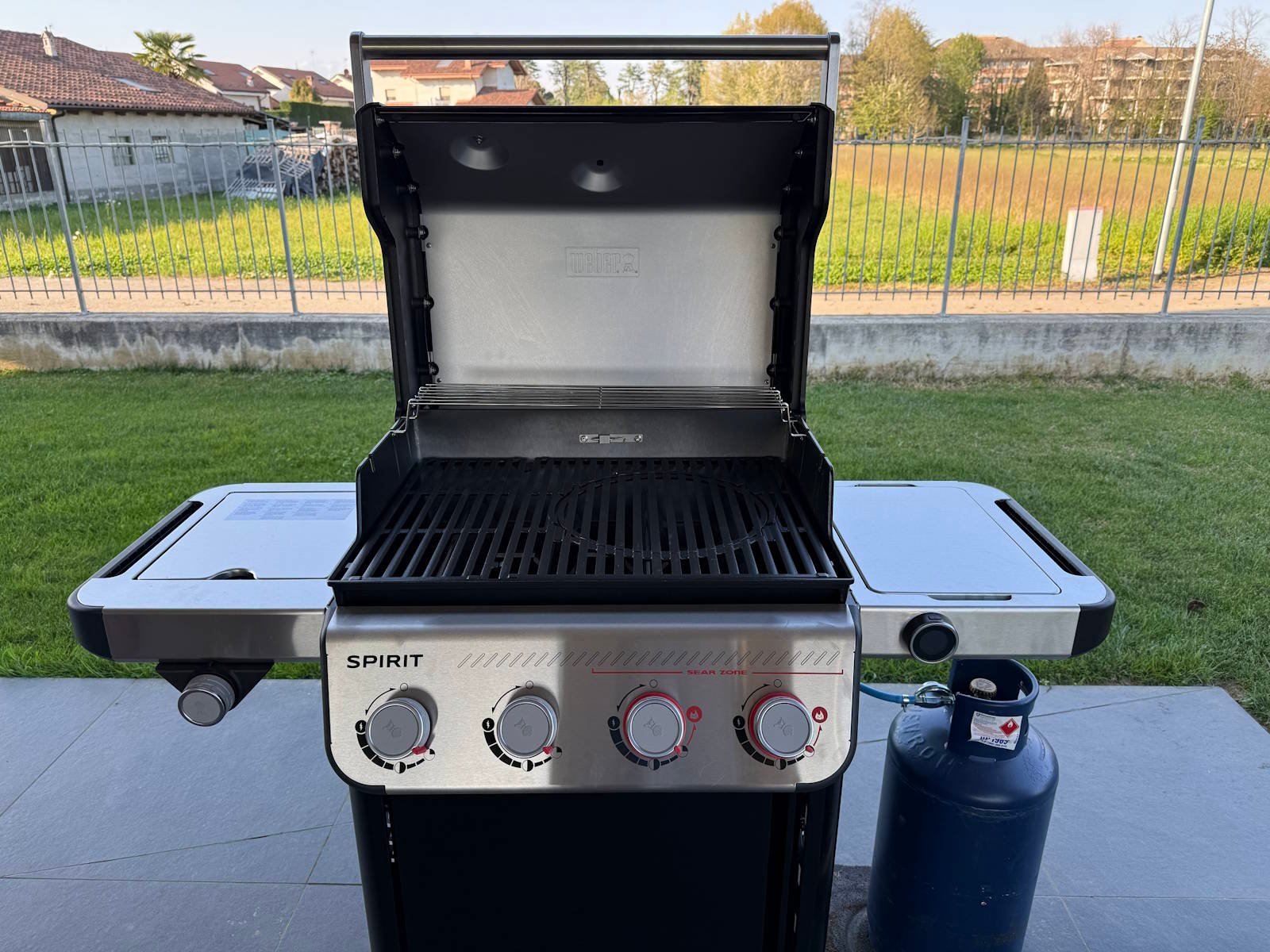 Weber Spirit EP-435